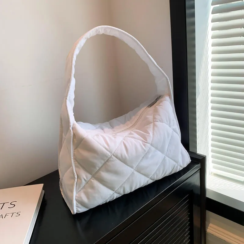 Large Capacity Diamond Underarm Puffer Bag-Showtown